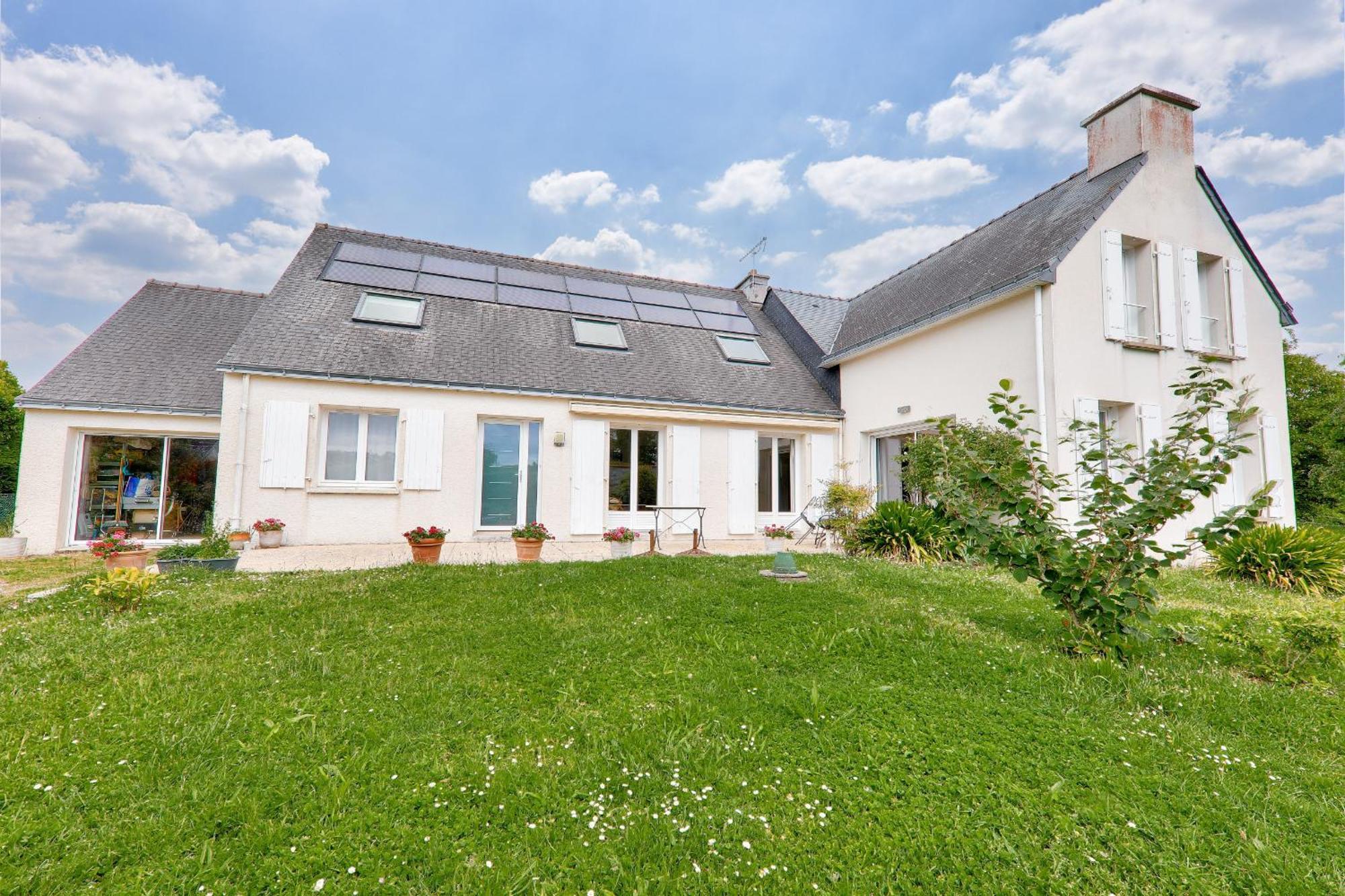 Maison Avec Jardin Pour 10 - 600m Holiday home